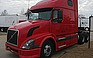 2004 VOLVO VNL64670.