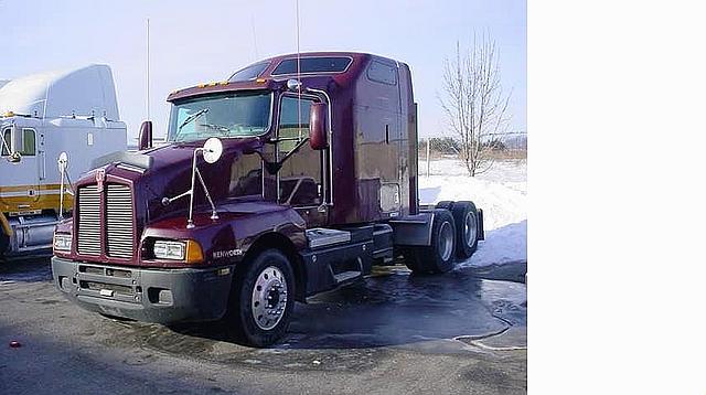 2005 KENWORTH T600B Versailles Missouri Photo #0090531A