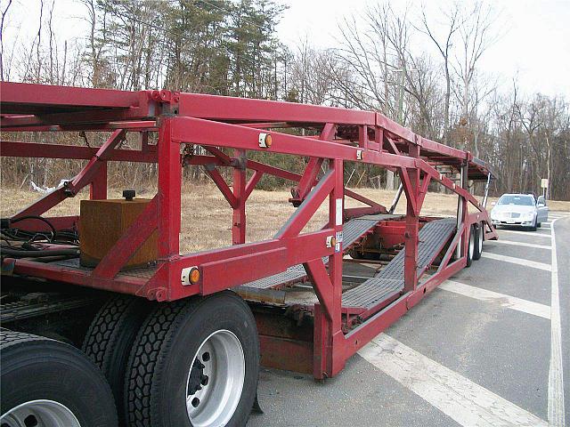 2001 VOLVO VNL64T770 Sterling Virginia Photo #0090599A