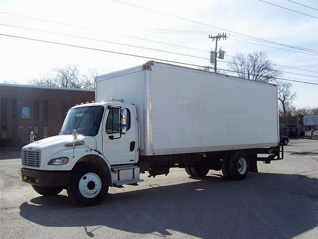 2004 FREIGHTLINER BUSINESS CLASS M2 106 Nashville Tennessee Photo #0090735A