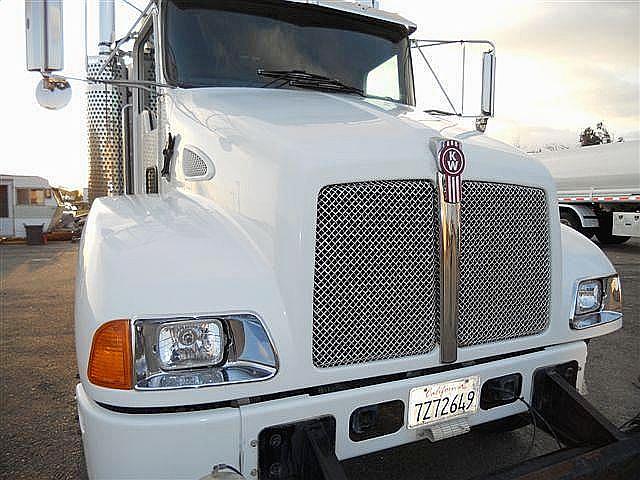 2005 KENWORTH T300 Fontana California Photo #0090840A