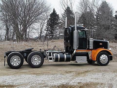 2005 PETERBILT 378 Lyons Nebraska Photo #0090845A