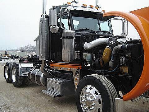 2005 PETERBILT 378 Lyons Nebraska Photo #0090845A