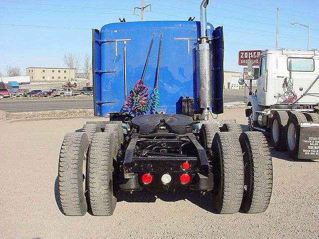 1999 FREIGHTLINER C11264ST-CENTURY 112 Sioux Falls South Dakota Photo #0091285A