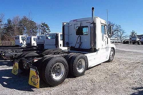 2000 FREIGHTLINER C12064ST-CENTURY 120 Greenville South Carolina Photo #0091417A