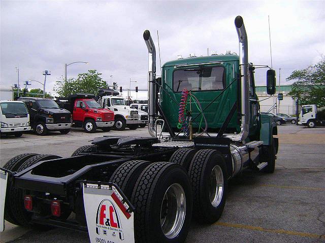 2011 MACK PINNACLE CHU613 SAINT LOUIS Missouri Photo #0091587A