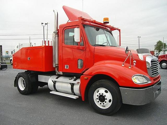 2005 FREIGHTLINER CL12042ST-COLUMBIA 120 Frystown Pennsylvania Photo #0091772A