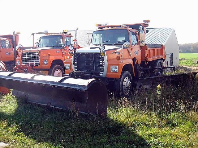 1990 FORD L8000 Lakeville Minnesota Photo #0091857A