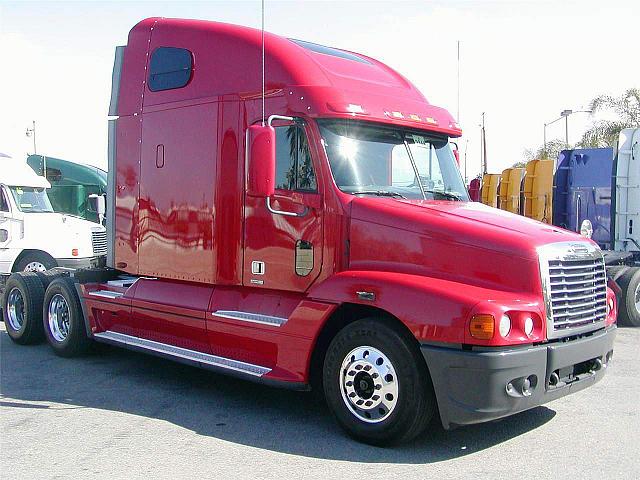 2005 FREIGHTLINER FLC12064ST Fontana California Photo #0091861A