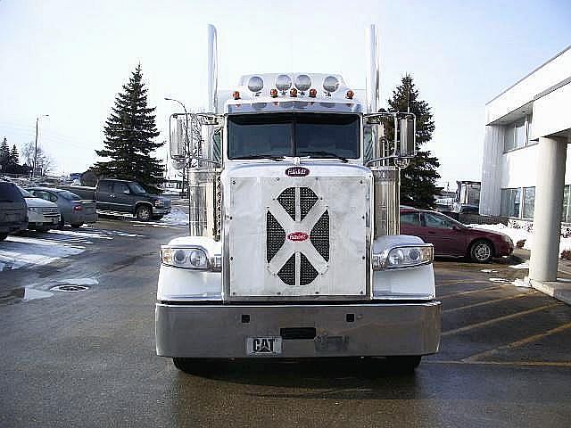 2008 PETERBILT 388 Winnipeg Photo #0091903A