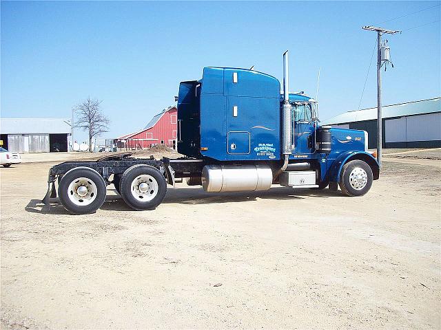 1998 PETERBILT 379 walnut Illinois Photo #0091988A