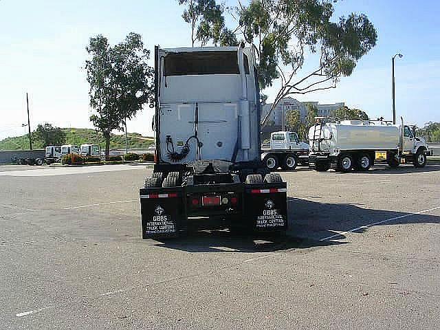 2002 INTERNATIONAL 9200 Bakersfield California Photo #0092239B