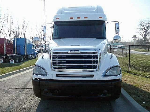 2006 FREIGHTLINER CL12064ST-COLUMBIA 120 Kansas City Missouri Photo #0092344A