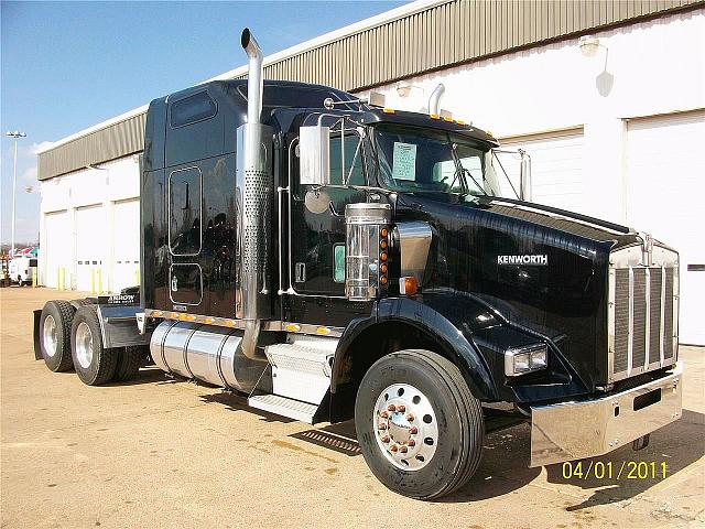 2005 KENWORTH T800 Fenton Missouri Photo #0092426B