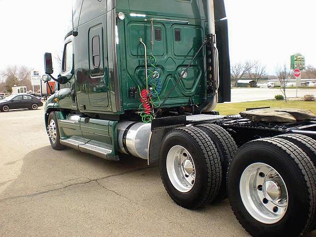 2009 FREIGHTLINER CA12564SLP - CASCADIA Nampa Idaho Photo #0092431A