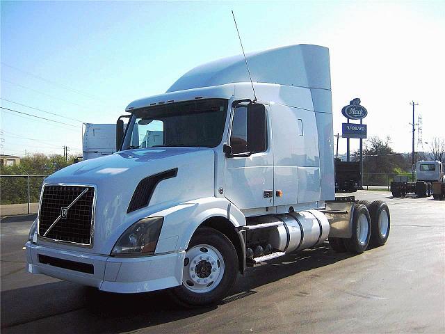 2007 VOLVO VNL64T630 Cincinnati Ohio Photo #0092663A