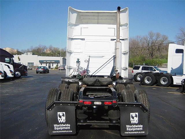 2007 VOLVO VNL64T630 Cincinnati Ohio Photo #0092663A