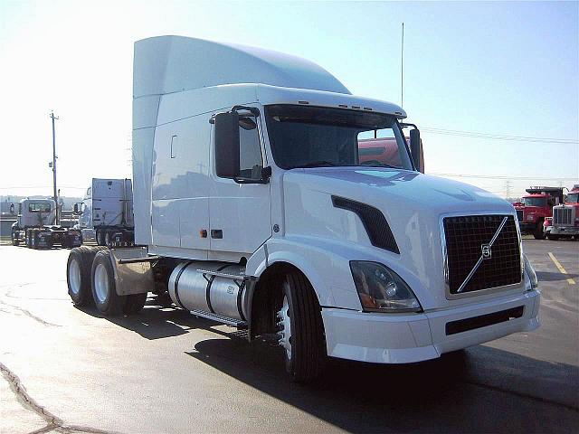 2007 VOLVO VNL64T630 Cincinnati Ohio Photo #0092663A