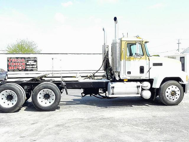 1998 MACK CH613 Tulsa Oklahoma Photo #0092707A