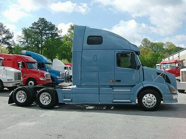 2007 VOLVO VNL64670 Lake City Georgia Photo #0092807A