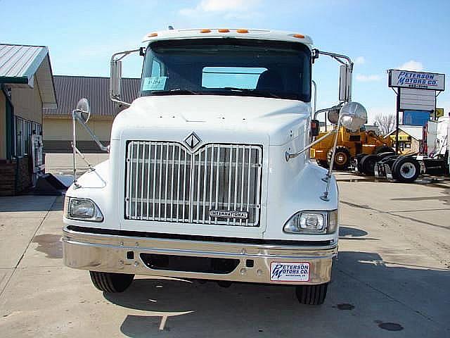 2001 INTERNATIONAL 9100i Watertown South Dakota Photo #0092838A