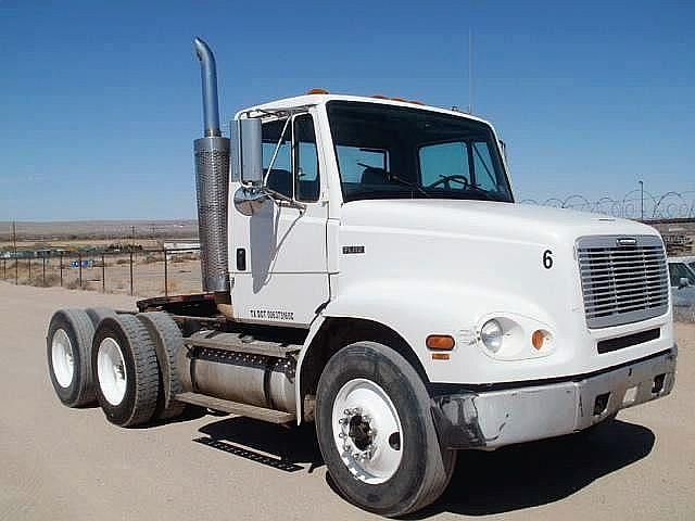 1997 FREIGHTLINER FL112 Albuquerque New Mexico Photo #0092892A