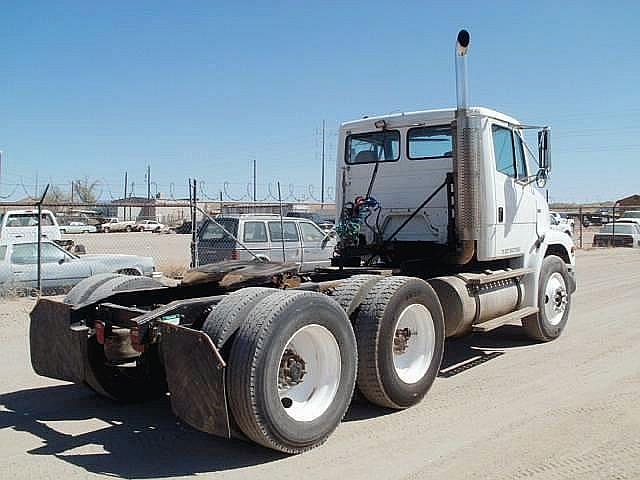 1997 FREIGHTLINER FL112 Albuquerque New Mexico Photo #0092892A