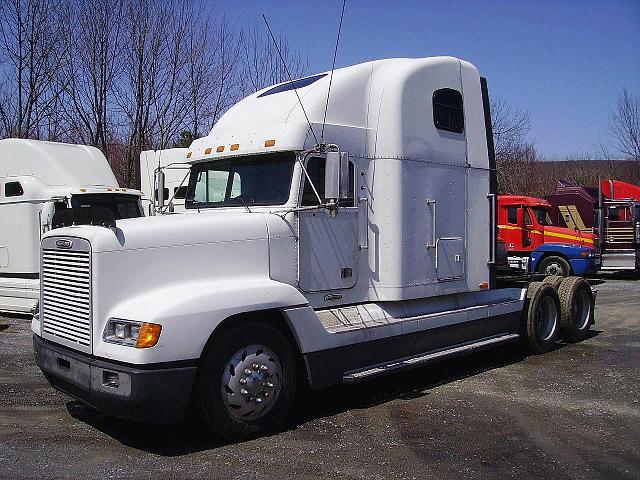 2000 FREIGHTLINER FLD12064ST Bethel Pennsylvania Photo #0092946A