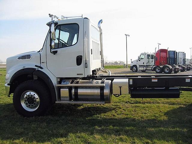 2011 FREIGHTLINER BUSINESS CLASS M2 112 Altoona Iowa Photo #0093026A