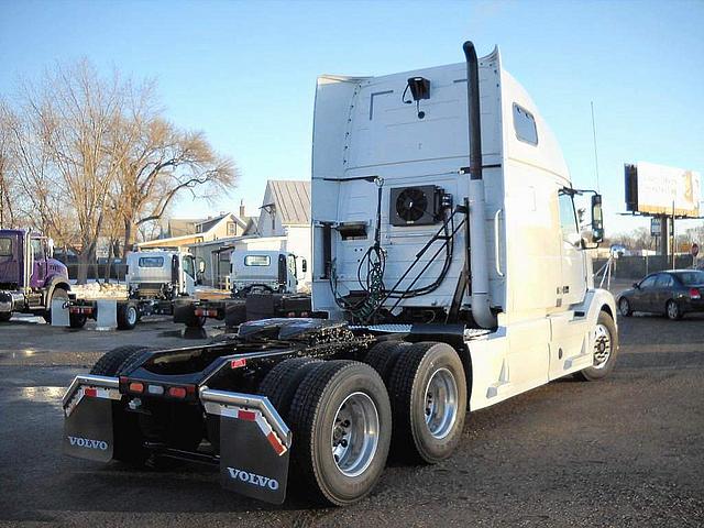 2008 VOLVO VNL64T670 La Crosse Wisconsin Photo #0093124A