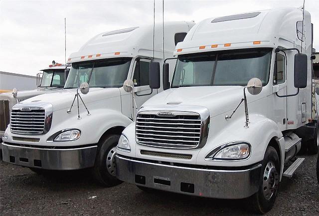 2007 FREIGHTLINER CL12064ST-COLUMBIA 120 Caledonia New York Photo #0093213A