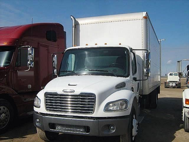 2004 FREIGHTLINER BUSINESS CLASS M2 106 Steinbach Photo #0093275A