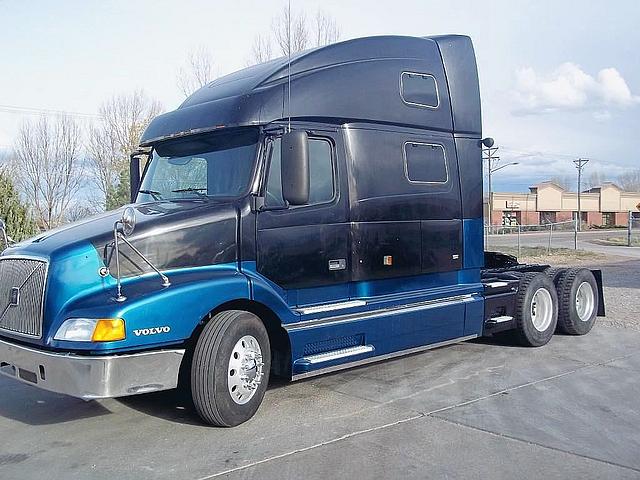 2000 VOLVO VNL64T770 Greeley Colorado Photo #0093446A