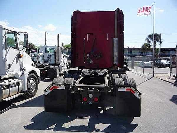 2005 FREIGHTLINER CL12064ST-COLUMBIA 120 Indianapolis Indiana Photo #0093640A