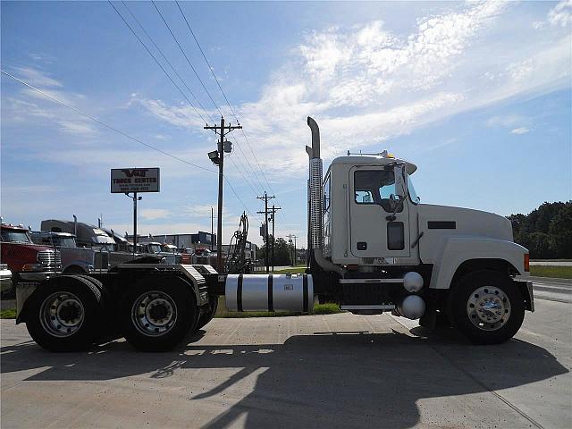 2008 MACK CH613 Longview Texas Photo #0093971A