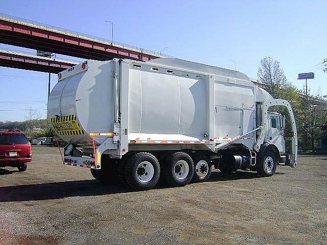 2007 MACK MR686S Cleveland Ohio Photo #0094006A