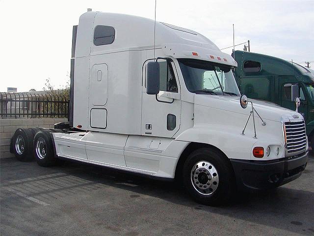 2006 FREIGHTLINER FLC12064ST Fontana California Photo #0094080A