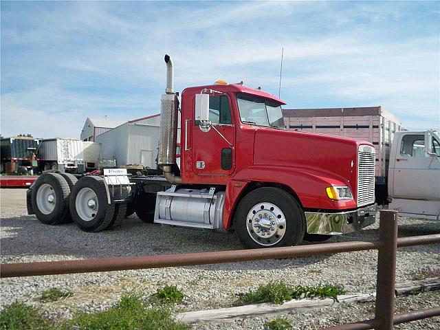 2000 FREIGHTLINER FLD12064ST Emerson Iowa Photo #0094202A