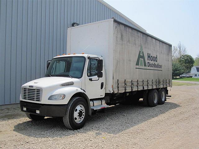 2005 FREIGHTLINER BUSINESS CLASS M2 106 Mount Vernon Ohio Photo #0094418A