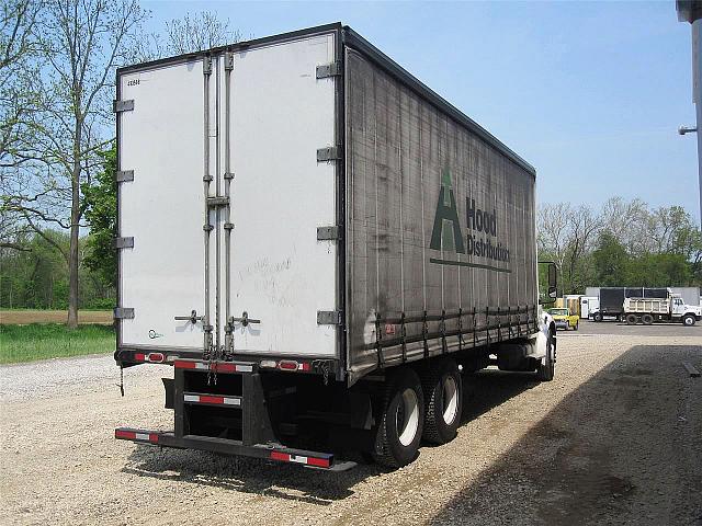 2005 FREIGHTLINER BUSINESS CLASS M2 106 Mount Vernon Ohio Photo #0094418A