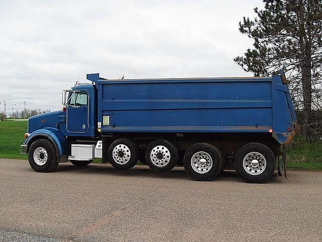 2005 PETERBILT 357 Wausau Wisconsin Photo #0094503A