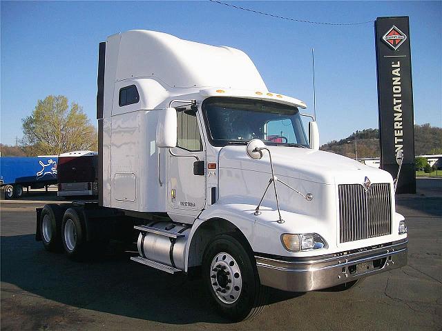 2005 INTERNATIONAL 9200i Dubuque Iowa Photo #0094579A