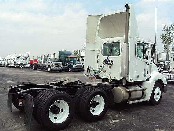 2005 FREIGHTLINER CL12064ST-COLUMBIA 120 West Chester Ohio Photo #0094605A