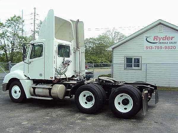 2005 FREIGHTLINER CL12064ST-COLUMBIA 120 West Chester Ohio Photo #0094605A