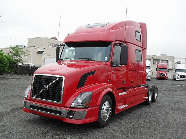 2007 VOLVO VNL64780 Elizabeth New Jersey Photo #0094782A