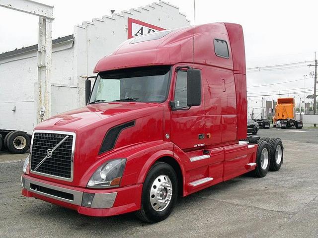 2007 VOLVO VNL64670 Elizabeth New Jersey Photo #0094784A