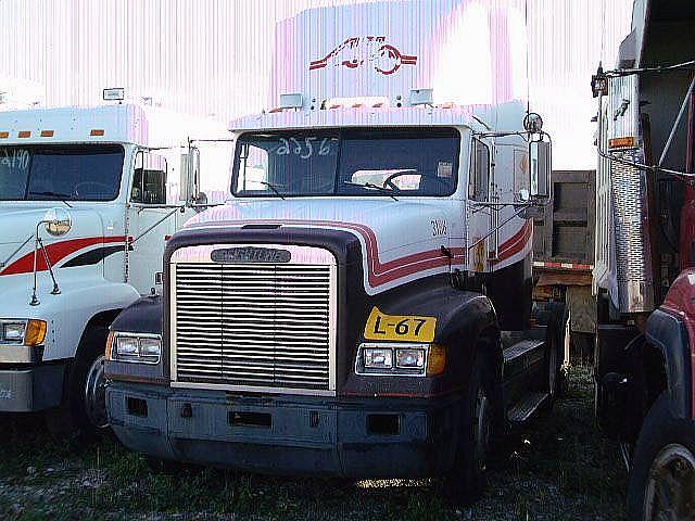 1993 FREIGHTLINER FLD12042SD Caledonia New York Photo #0095061A