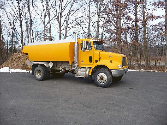 1999 PETERBILT 330 Hatfield Pennsylvania Photo #0095156A