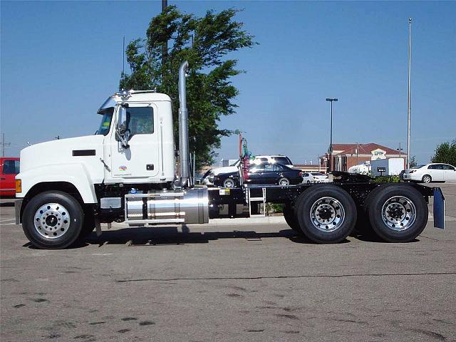 2011 MACK PINNACLE CHU613 DALLAS Texas Photo #0095326A