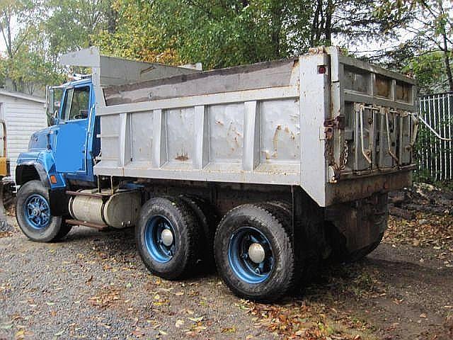 1994 FORD L8000 Reading Massachusetts Photo #0095469A